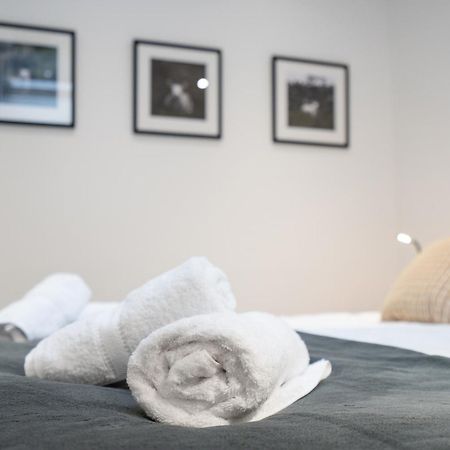 The Botanical Flat 1 Apartment Sheffield Bagian luar foto