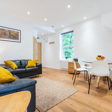 The Botanical Flat 1 Apartment Sheffield Bagian luar foto
